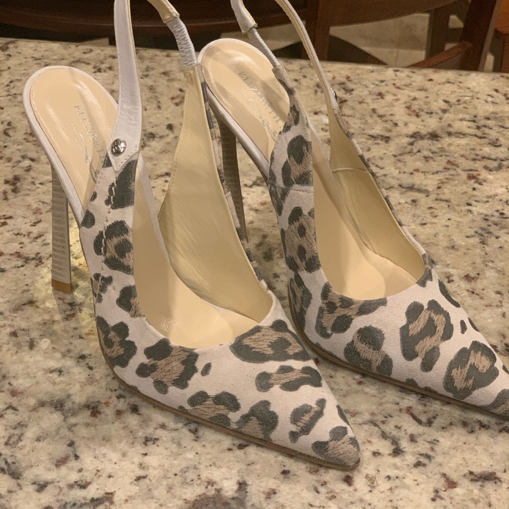Shoes - Picture 2 of 7